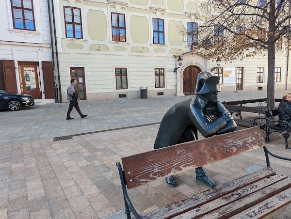 Maximilian's fountain 3