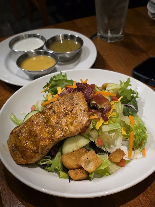 J. Alexander's Restaurant 3