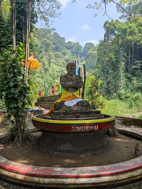 Madakaripura Waterfall 4