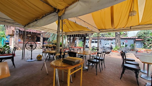 Ilustrado Restaurant 2