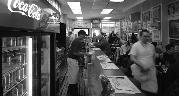 Schwartz's Deli 1