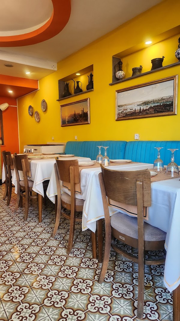 Garden 1897 Restaurant 5