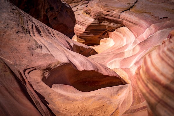 Pastel (Pink) Canyon Trail 3