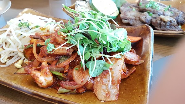 Mirror Pond Restaurant 5