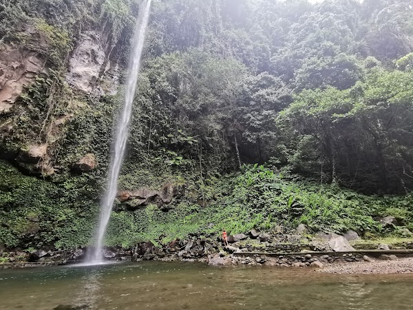 Katibawasan Falls