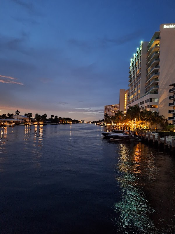 Laura Ward Riverwalk Plaza 3