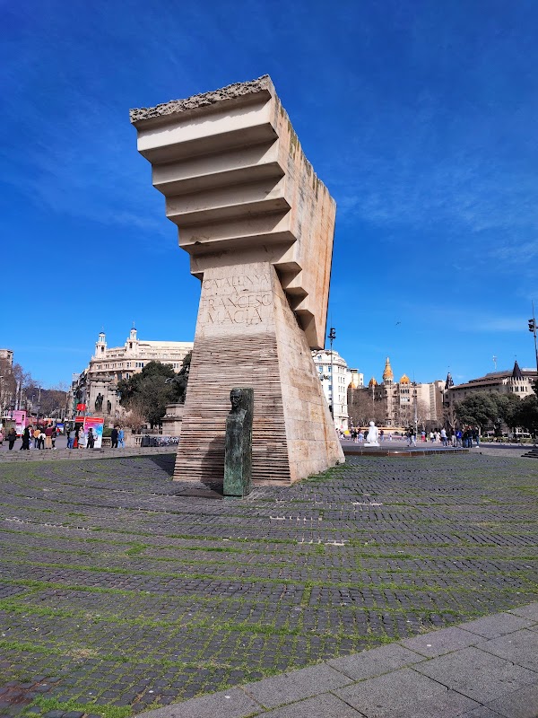 Plaça de Catalunya 3