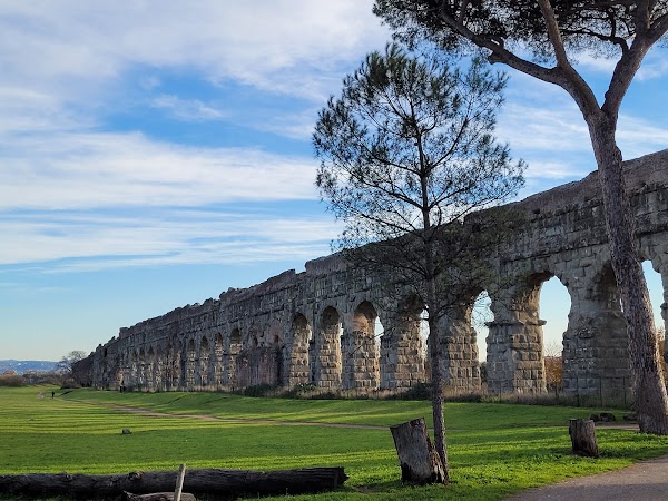 Park of the Aqueducts 1