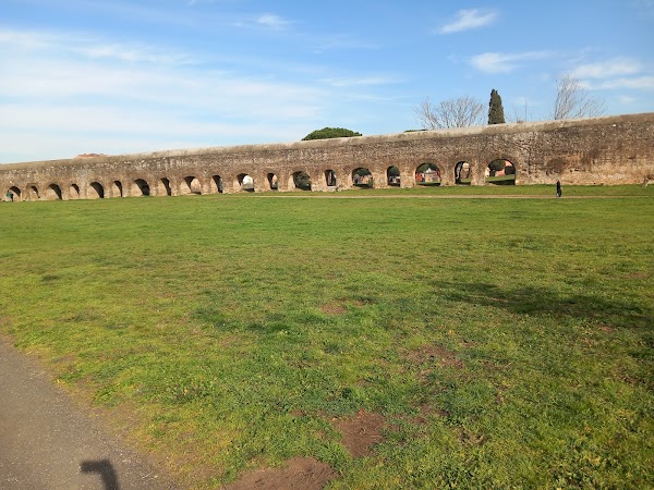 Park of the Aqueducts 6