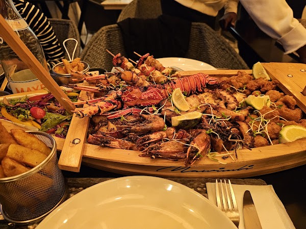 Mawimbi Seafood Restaurant 4