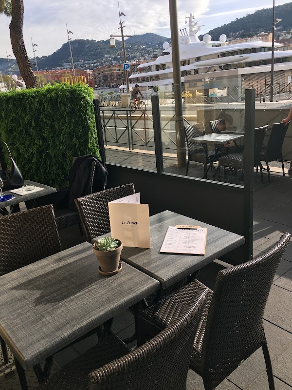 Restaurant Le Lunel 1