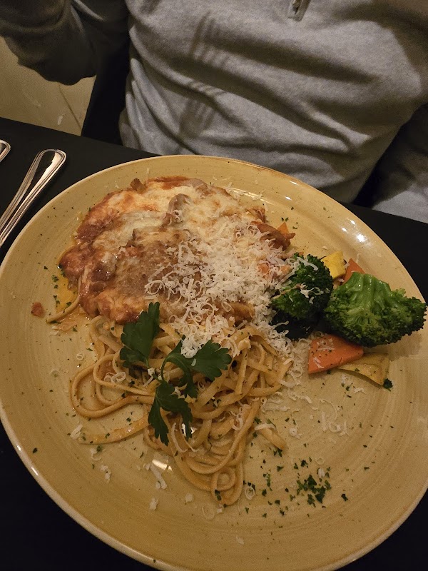 Carmel's Bistro Giovanni 4