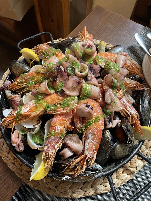 Güell Tapas Restaurant 2