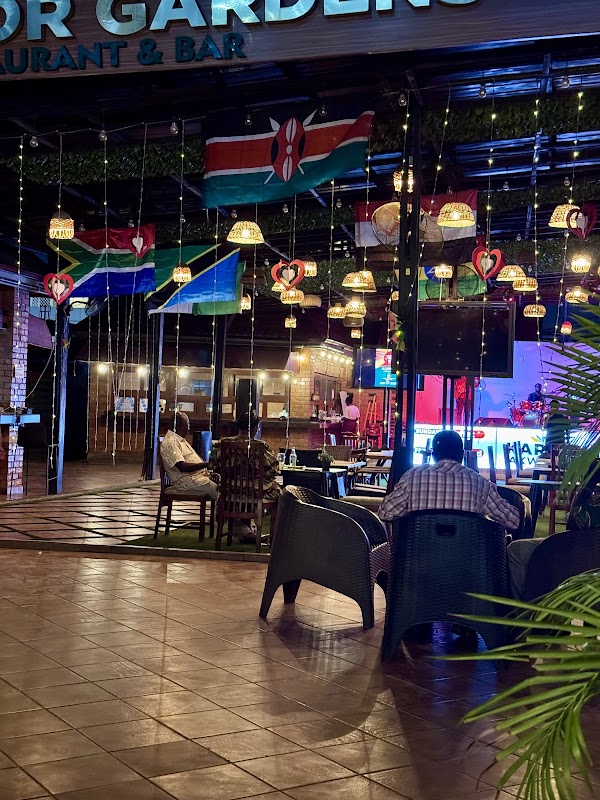 The Corridor Gardens Restaurant and Bar 3