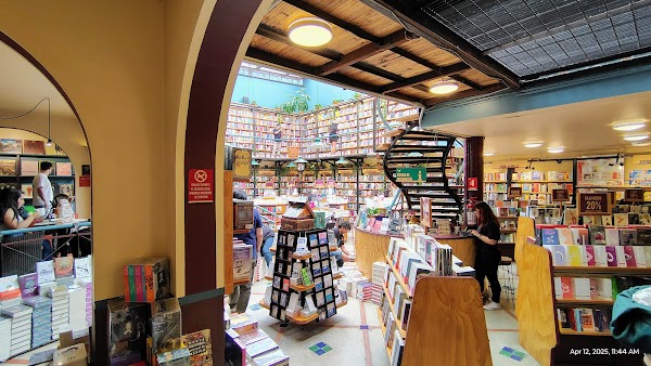 Cafebrería El Péndulo Polanco 2