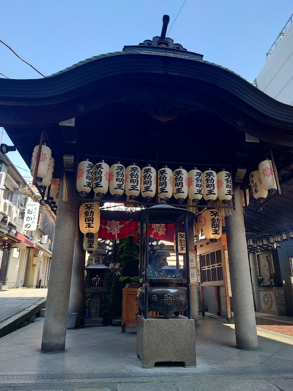 Hozen-ji Temple 6