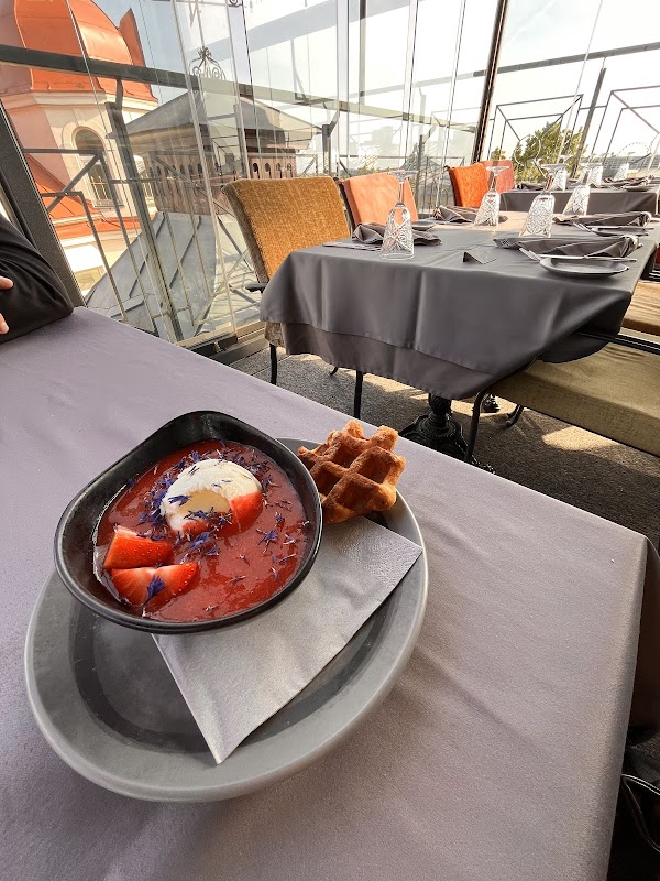 Gutenbergs Rooftop Restaurant 2