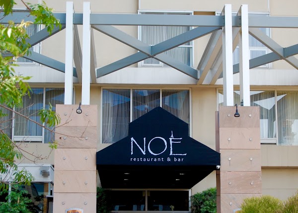 Noe Restaurant & Bar 4