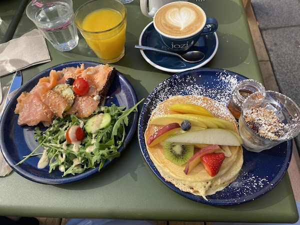 JOZI BRUNCH Pantheon 3