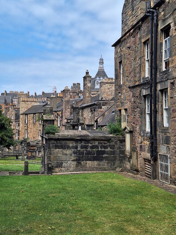 Greyfriars Kirkyard 6