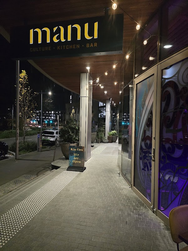 Manu Restaurant and Bar 2