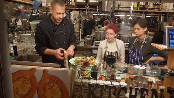 Kin Za & Georgian Restaurant Bistro Cafe Georgian Food & Chocolate Georgische Küche