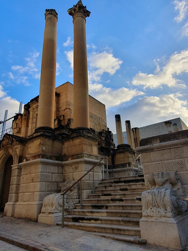 Pjazza Teatru Rjal 5