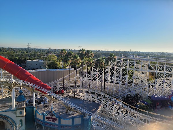 Pixar Pal-A-Round – Swinging 3