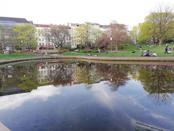 Volkspark am Weinberg 1