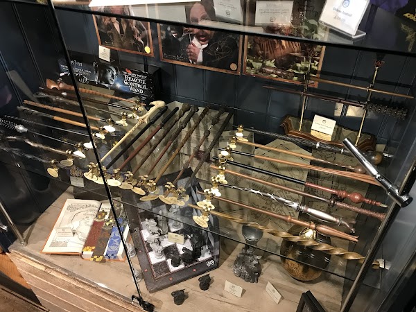 Harry Potter Shop King's Cross 3