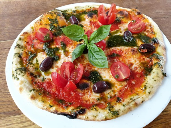 Metropolitan Restaurant 3