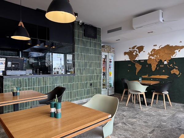 Metropolitan Restaurant 2