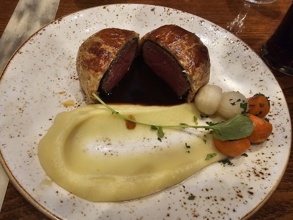 Gordon Ramsay Pub & Grill 4