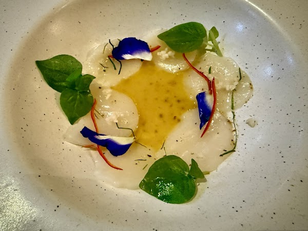 LUM ORNG Farm to Table Restaurant 3