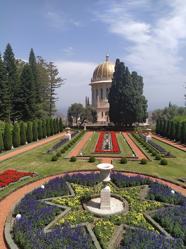 Baháʼí Garden Haifa 4