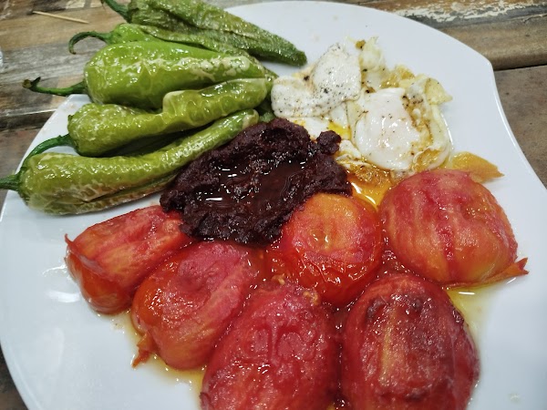 Restaurant Com_Art مطعم كومارت 5