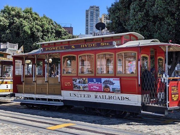 Powell-Hyde Cable Car