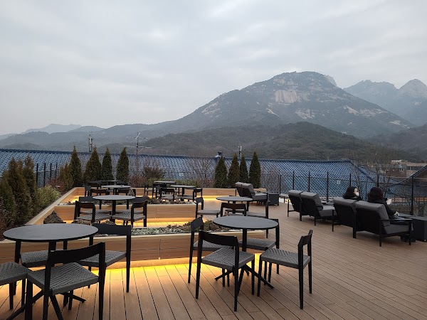 Starbucks Mangwon Hangang Park