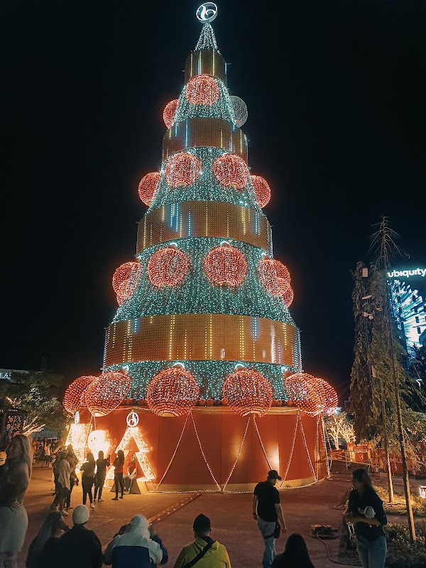 Monument to the Divine Savior of the World 6