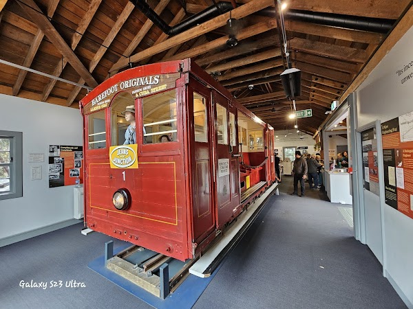Wellington Cable Car 3