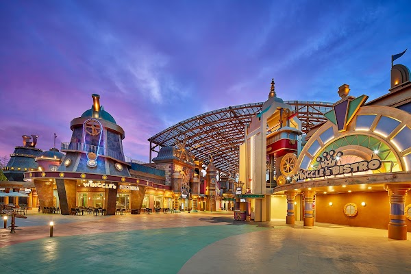 Shinhwa Theme Park 4