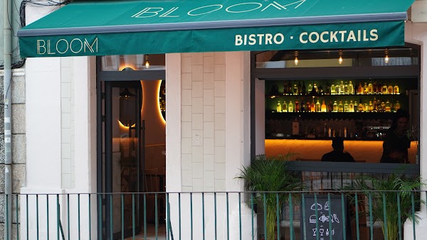 BLOOM - Bistro & Burgers 1