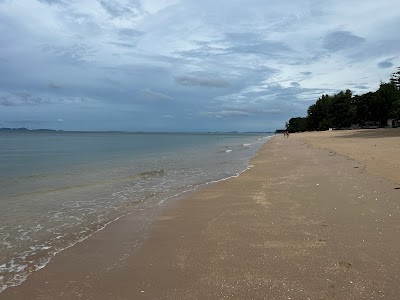 Pra-Ae Beach