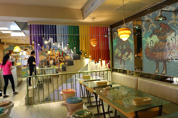 Modern Toilet Restaurant 2