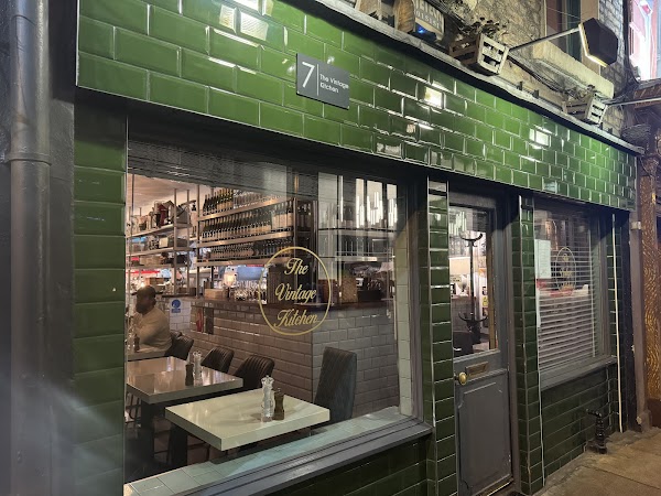 The Vintage Kitchen 1