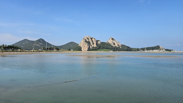 Seonyudo Beach