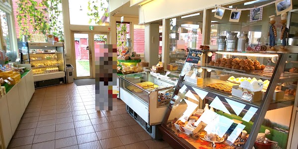 Niseko Takahashi Dairy Farm MILK KOBO