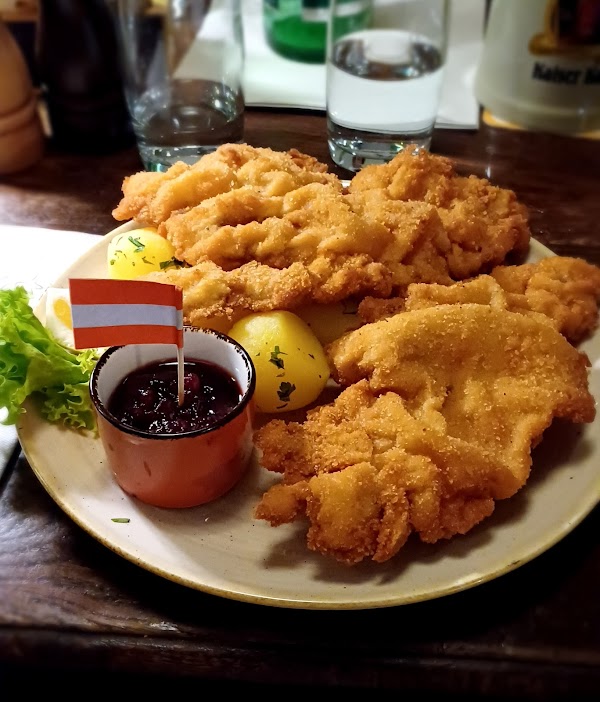 Zwettler's Wirtshaus 3