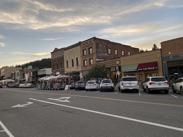 Historic Downtown Truckee & Visitor Center