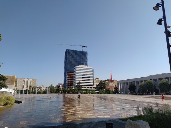 Skanderbeg Square 6